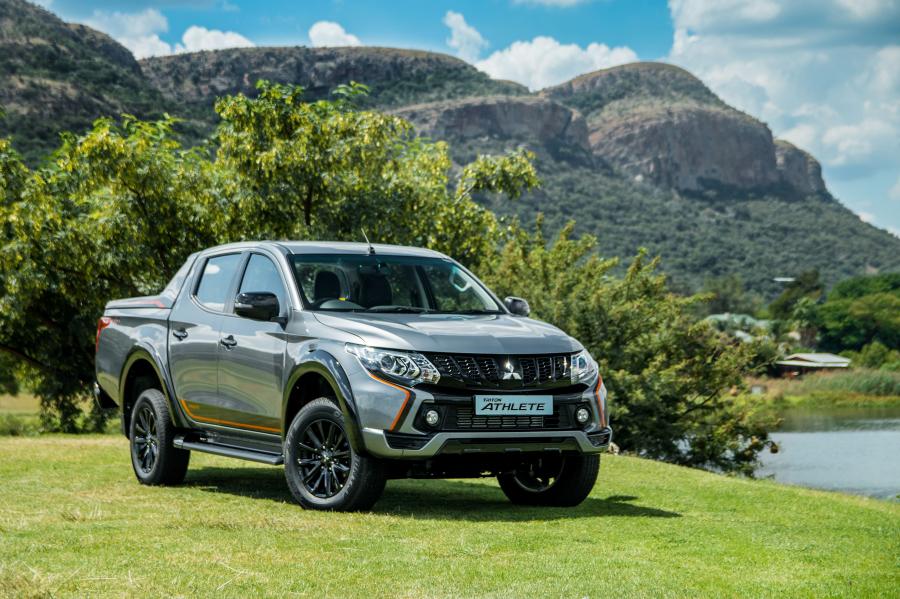 Mitsubishi Triton Double Cab Athlete 2018 года  (ZA) (фото 17 из 19)